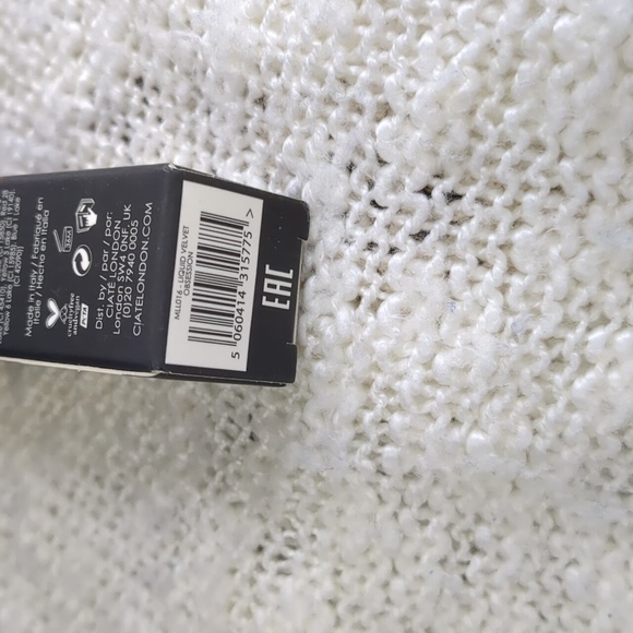 CIATÉ LONDON Liquid Velvet Lipstick in Obsession, 6.5ml/0.22fl oz - Picture 11 of 13